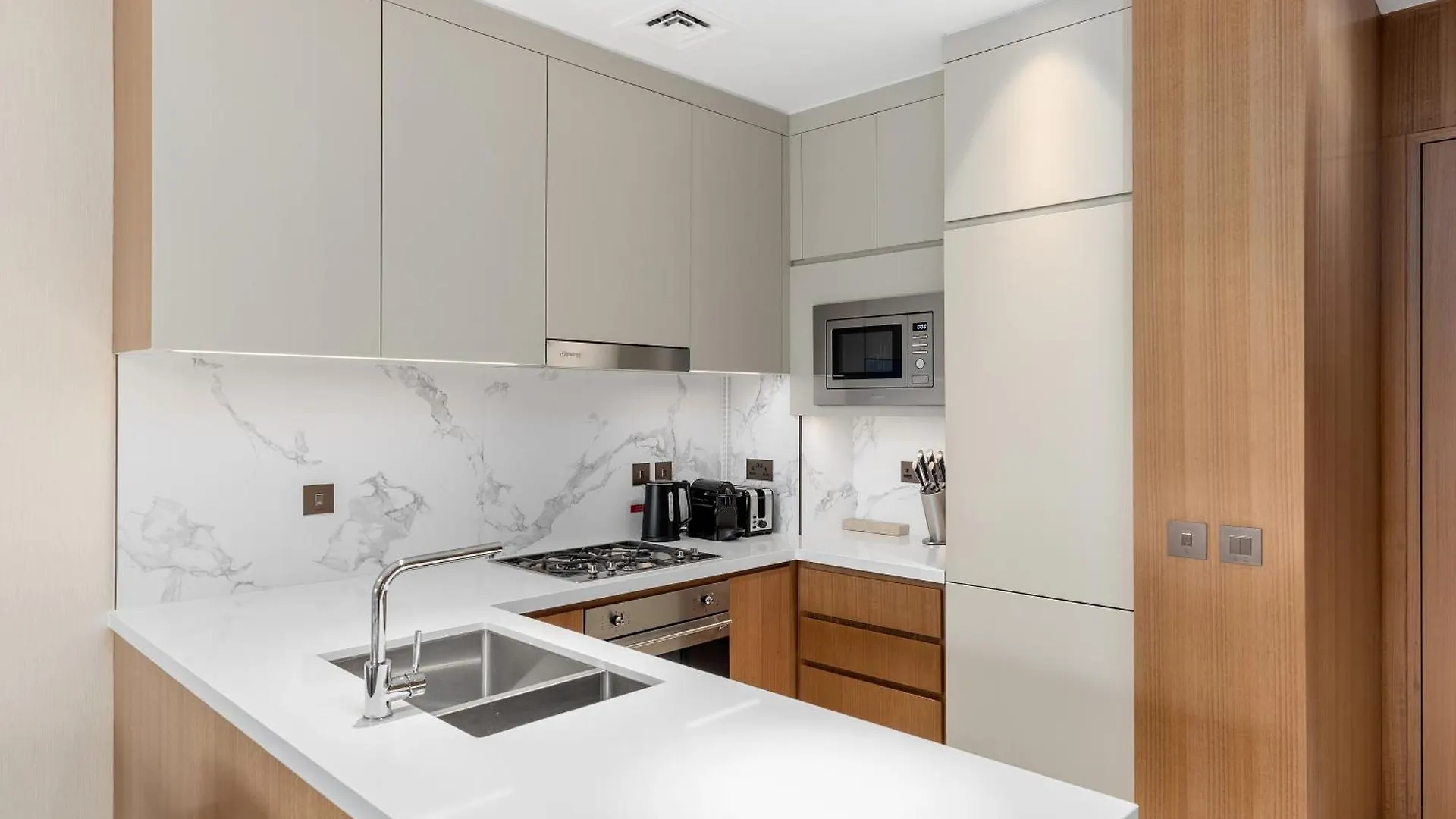 Apartment Maison Privee - Splendid Apt In Address Opera Cls To Burj Khalifa Dubai